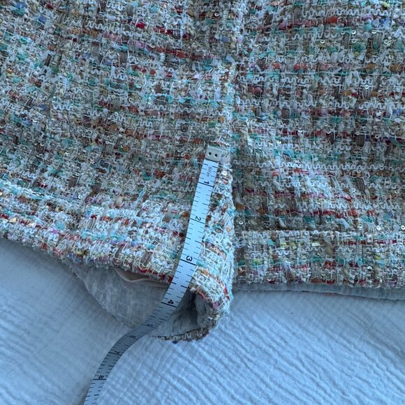 NWT Express Stylist High Waisted Sequin Tweed Pleated Shorts Size 10 - Picture 13 of 16